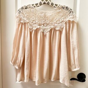 Anthropologie HD in Paris Crochet Cream Peasant Blouse Size XS